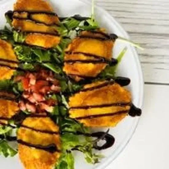 FRIED BURRATA RAVIOLI BRUSCHETTA