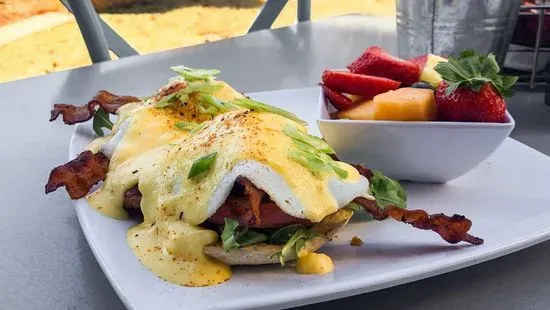 Avocado BLT Benny