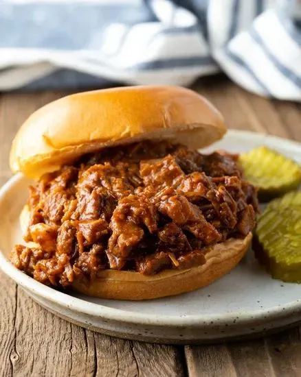 BBQ SANDWICH*