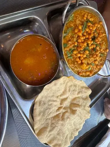 Bisi Bela Bath