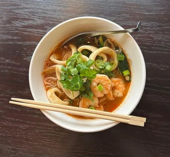 Tom Yum Noodle Soup