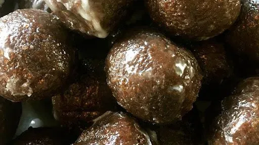 30 Piece Donut Holes