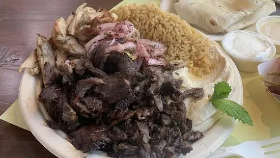 Hummus with Beef Shawarma 