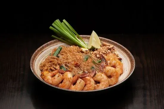 Lunch CHICKEN PAD THAI (GLUTEN FREE).