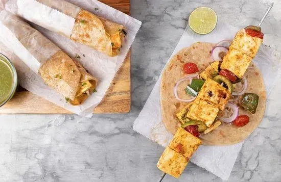 Achari Paneer Roll