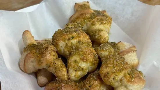 Garlic Knots