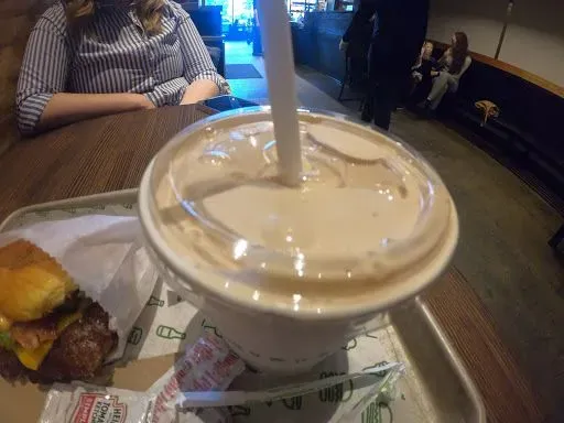 Black & White Shake