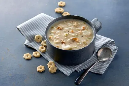 Old Fashioned New England Clam Chowder
