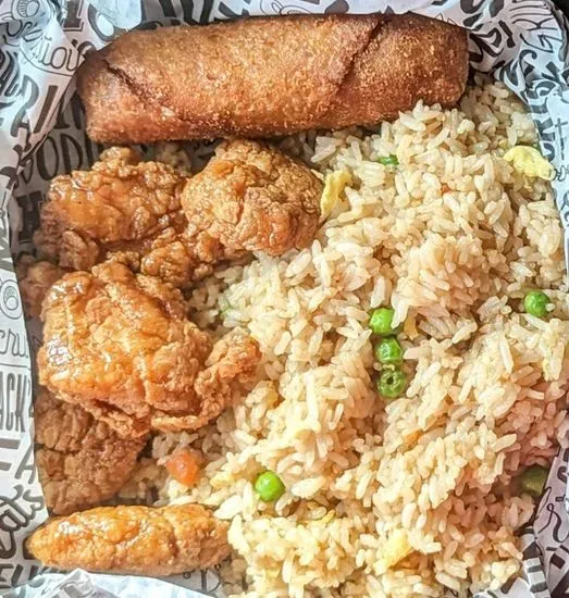 4pc Bone in with plain rice and 1pc eggroll