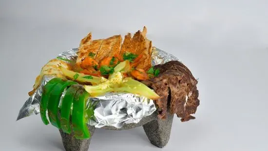 molcajete caliente