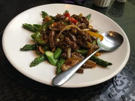 Honey Pepper Sirloin w/ Asparagus 蘆筍蜜椒西冷