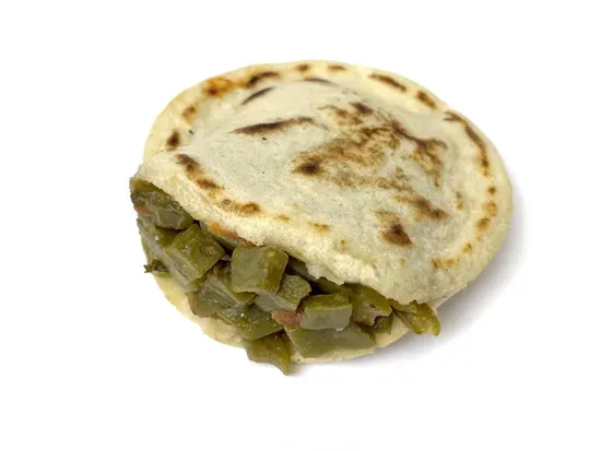 Nopalitos En Salsa Roja