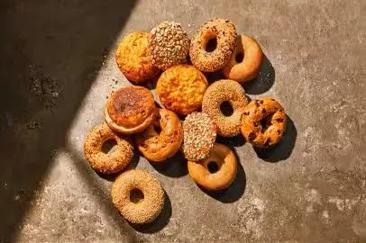 Baker's Dozen Bagels