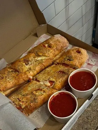Large Pepperoni Boli