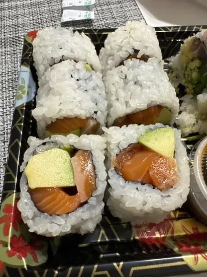 Salmon Avocado Roll