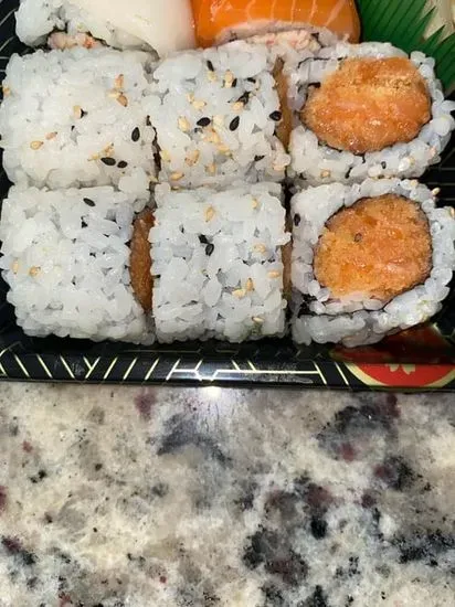 Spicy Salmon Roll