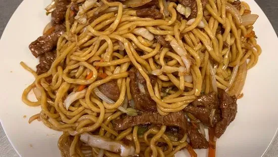 38 Beef Lo Mein