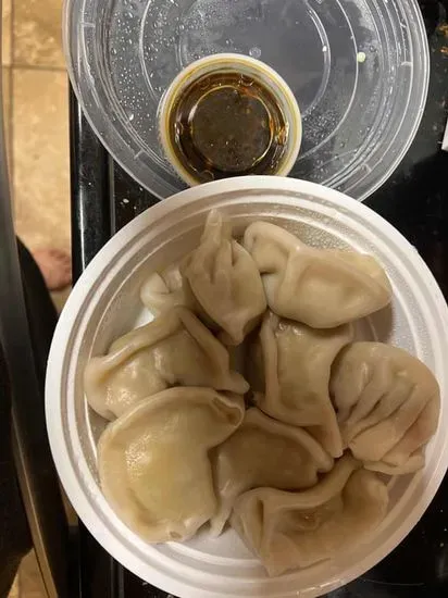 6 Dumplings (8 pcs)