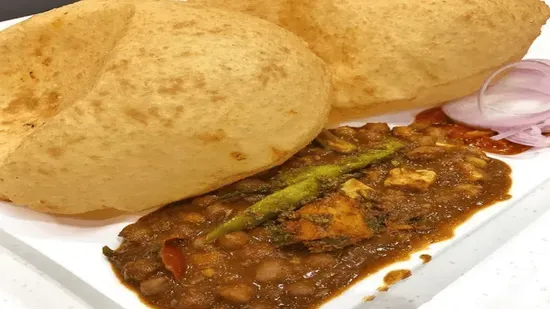 Cholle Bhature