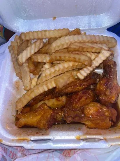 C1. 6 pc Wings Combo with Fries