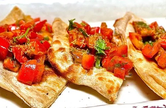 Naan Bruschetta