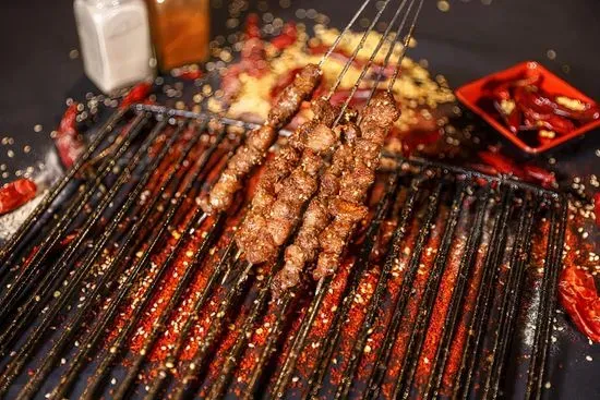 Small Beef with Fat Skewers(5) 小肥瘦牛(5)