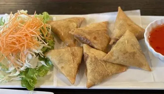 2. Samosa Majestique