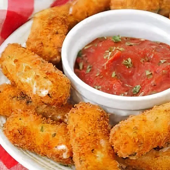 Mozzarella Sticks (6 Pieces)