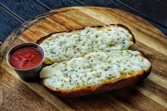 GARLIC CHEESE BREAD