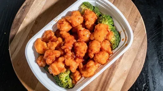 S6. General Tso's Chicken (White Meat)