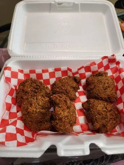 Falafel ( 6 pieces)