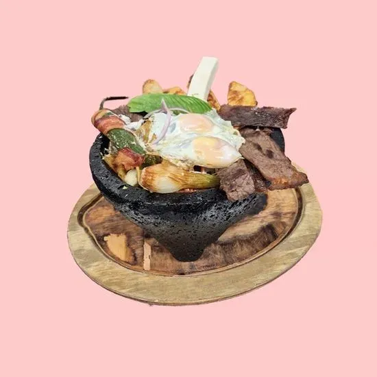 Molcajete De Chilaquiles