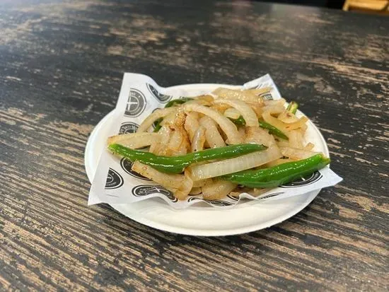 Grilled onion & Serranos