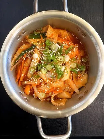 Dduk Bok Ki (Spicy Rice Cake)