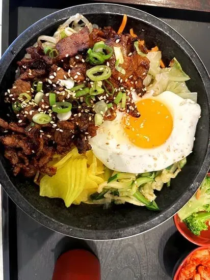 Bibimbap (Spicy Pork )