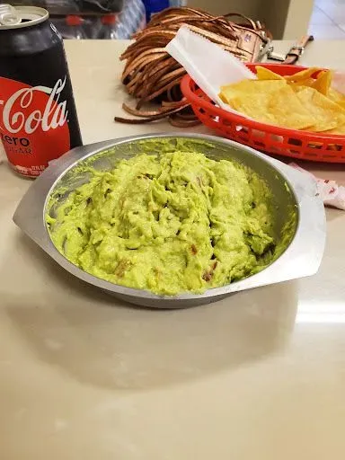 Chips N Guacamole