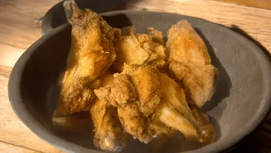 (6 pc.) Wings