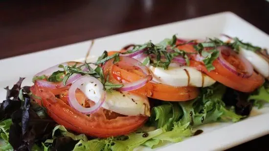 La Caprese Salad