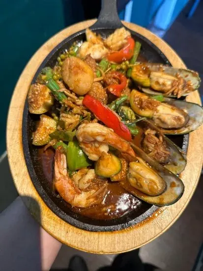 Pad Cha Sizzling