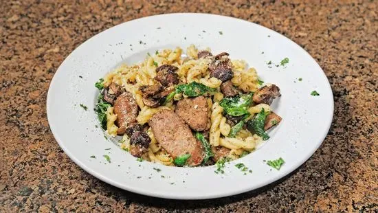 Gemelli Aglio E Olio Con Salsiccia E Funghi (GF Sauce)