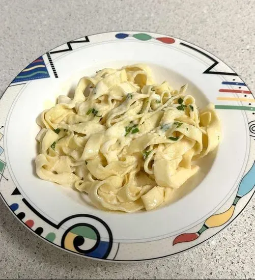 Fettuccine Alfredo