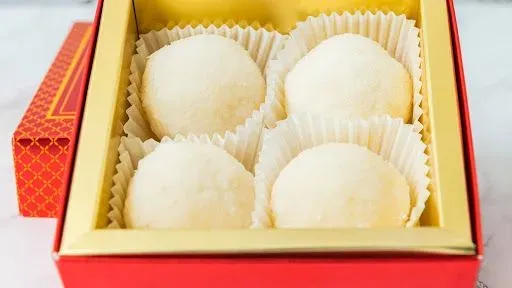 Coconut Laddu (4 Piece)