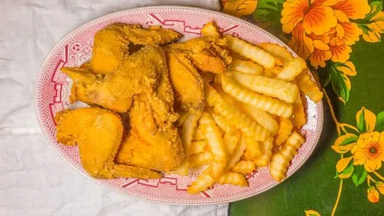 Chicken Wings with French Fries