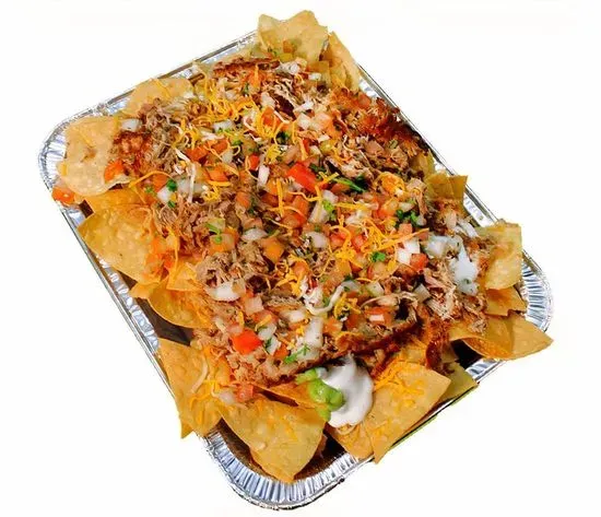 Carnitas  Mega Nachos  Medium 