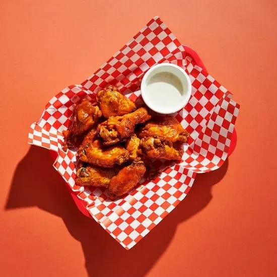 Buffalo Wings (8) with Buffalo Sauce and Ranch