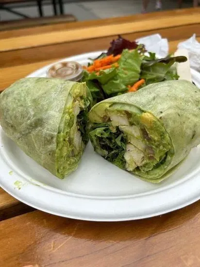 Chicken & Avo Wrap