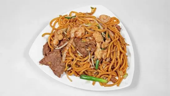 House Special Lo Mein