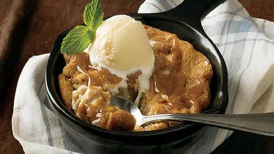 Salted Caramel Cookie Skillet**