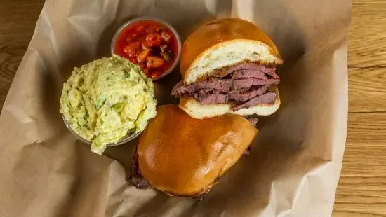 Tri-Tip Sandwich