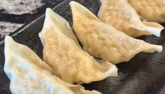 Steamed Gyoza (6Pcs)